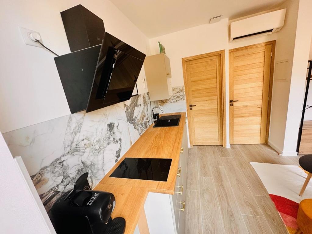 Les Appartements De Nana 6 - Studio Hypercentre, Rue Meynadier, Palais & Plage, Clim, Wifi Cannes Ngoại thất bức ảnh
